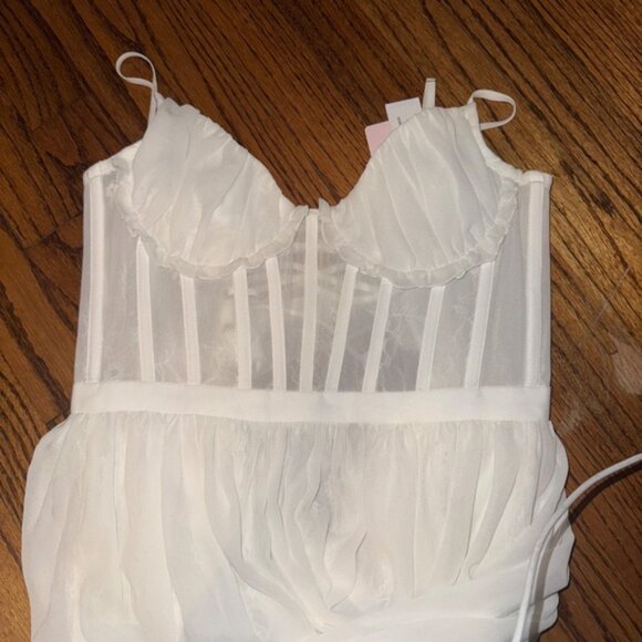 NWT V. Chapman Carmen Gown  NWT - Picture 4 of 11